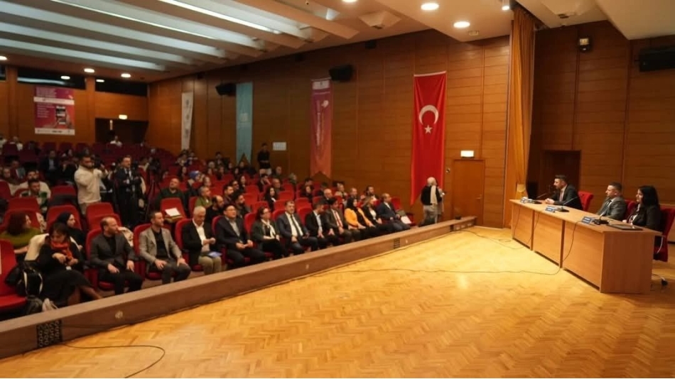 Konya Ticaret odasında gerçeleştirilen İhracatın Kahramanları etkinliği